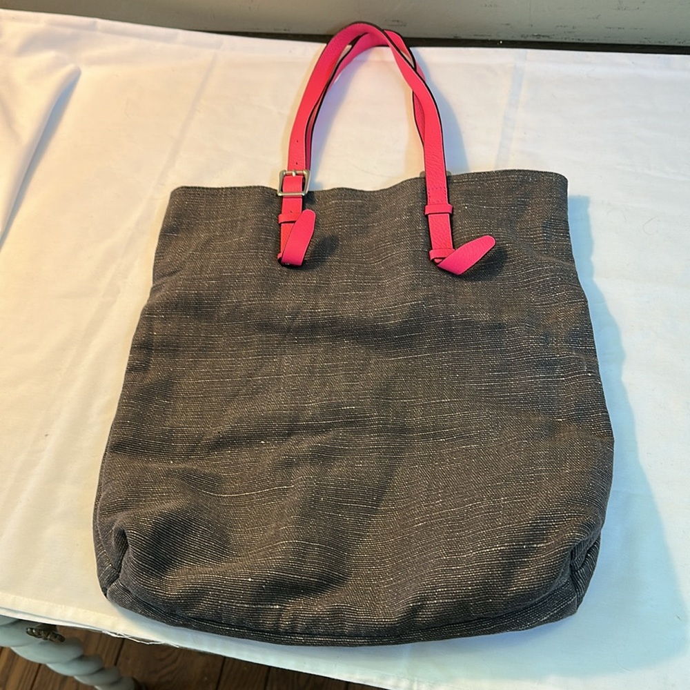 Hand bag - Picture 2 of 10